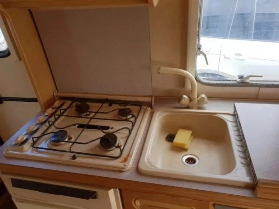                         SWIFT CHALLENGER 490 SE # 4 osobowa # 6.62 metra długa # papiery - zdjęcie 4
                        