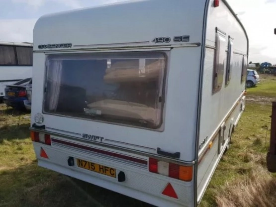                         SWIFT CHALLENGER 490 SE # 4 osobowa # 6.62 metra długa # papiery - zdjęcie 5
                        