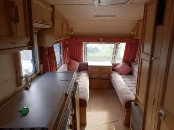                         SWIFT CHALLENGER 490 SE # 4 osobowa # 6.62 metra długa # papiery - zdjęcie 6
                        