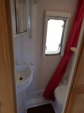                         SWIFT CHALLENGER 490 SE # 4 osobowa # 6.62 metra długa # papiery - zdjęcie 8
                        