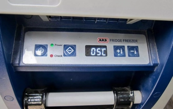                         Mercedes-Benz Sprinter z 2005 roku - zdjęcie 30
                        