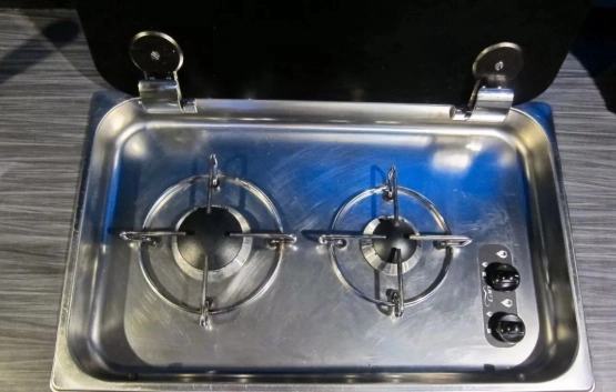                         Mercedes-Benz Sprinter z 2005 roku - zdjęcie 34
                        