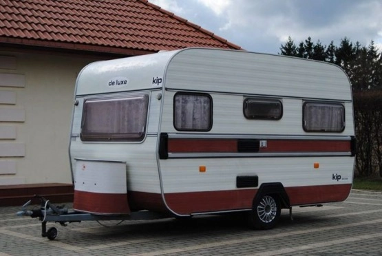                         KIP DE LUXE Stacjonarna! 4 osobowa! Ogrzewanie! Lodówka! TRANSPORT - zdjęcie 1
                        