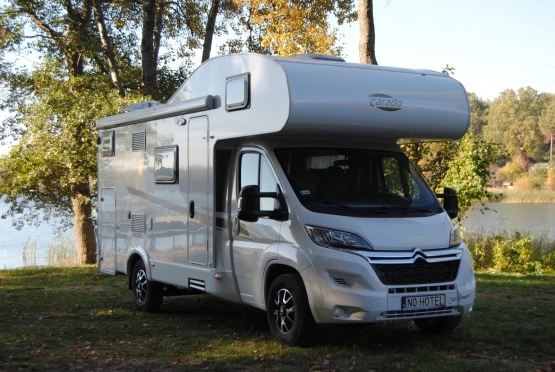                         Wynajmę ! Wypożyczę ! Nowy Kamper CARADO 6 osób 2.0 HDI 130 KM z 2018 roku - zdjęcie 1
                        