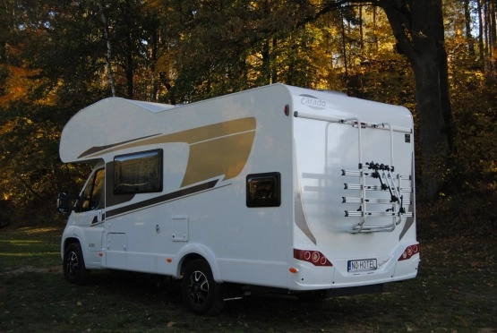                         Wynajmę ! Wypożyczę ! Nowy Kamper CARADO 6 osób 2.0 HDI 130 KM z 2018 roku - zdjęcie 3
                        