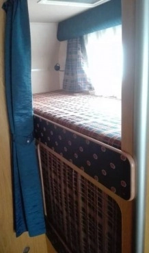                         Kamper LAIKA, IVECO Turbo-Daily 35-10, rejestracja na 5 osób - zdjęcie 8
                        