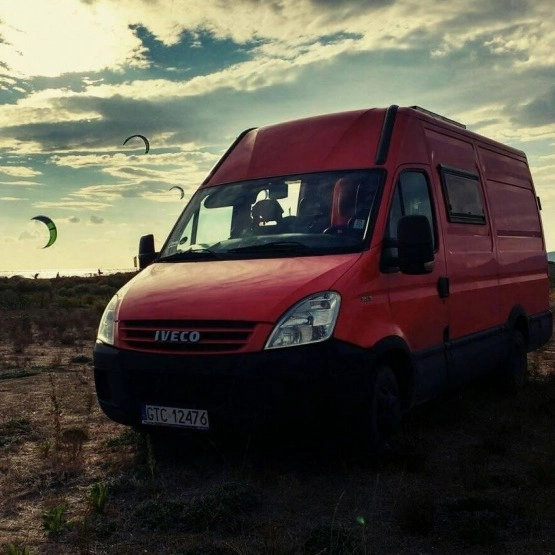                         Campervan Iveco Daily - zdjęcie 1
                        