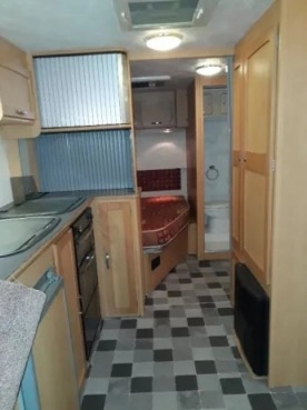                         Sprzedam przyczepę kempingową Elddis Avante 534 - zdjęcie 4
                        