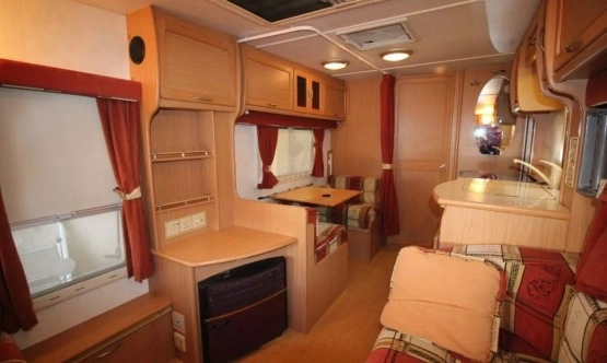                         Przyczepa Coompas z 2001 - zdjęcie 13
                        