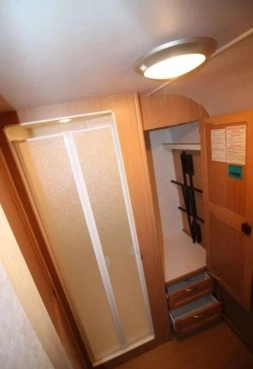                         Przyczepa Coompas z 2001 - zdjęcie 3
                        