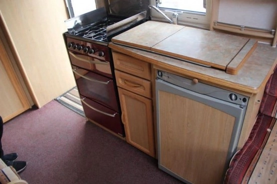                         Przyczepa kempingowa Coachman Prestiche 520/4 - zdjęcie 6
                        