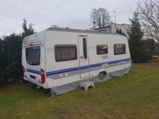                         Przyczepa kempingowa Hobby De Luxe 540 - zdjęcie 2
                        