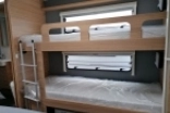                         łóżko piętrowe - Dethleffs Camper 730 FKR
                        