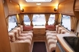                         salon - SWIFT Charisma 550
                        