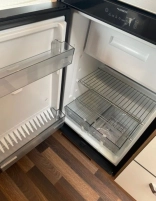                         lodówka - Weinsberg 390 QD
                        