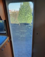                         moskitiera - KNAUS 520 Eifelland
                        