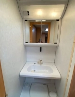                         łazienka - Przyczepa kempingowa Hobby 495
                        