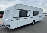                         lewy bok - Dethleffs CAMPER 560 FMK
                        