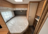                         sypialnia - Dethleffs CAMPER 560 FMK
                        