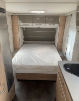                         sypialnia - Dethleffs Nomad 530 DR
                        