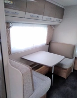                         stolik - Dethleffs Nomad 730 FKR
                        