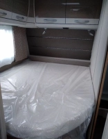                         sypialnia - Dethleffs Nomad 730 FKR
                        