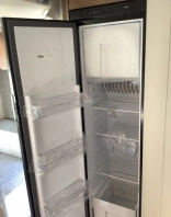                         lodówka - Dethleffs Trend T 7057 DBM
                        