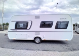                         lewy bok - Dethleffs CAMPER 470 FR
                        