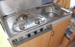                         aneks kuchenny - Przyczepa kempingowa Caravelair Silver 425
                        