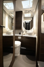                         Nowy kamper Adria Supersonic 780 SL - zdjęcie 18
                        