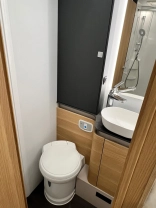                         Nowy kamper Adria Matrix Axess 650 SL - zdjęcie 18
                        