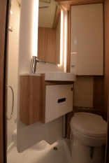                         Kamper Burstner Delfin 690 G - zdjęcie 8
                        