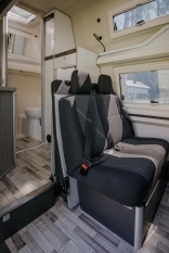                         Samochód kempingowy Westfalia Club Joker - zdjęcie 10
                        