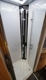                         Nowy kamper Frankia Platin I8400 GD - zdjęcie 28
                        