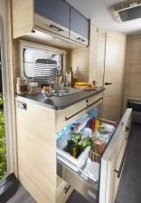                         Przyczepa Sterckeman Easy 496E Comfort - zdjęcie 4
                        