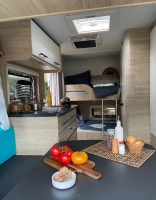                         Przyczepa Sterckeman Easy 380CE Comfort - zdjęcie 8
                        