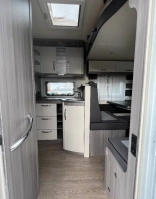                         Nowy kamper Hobby OPTIMA ONTOUR T65 HFL - zdjęcie 8
                        