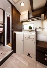                         Nowy kamper Benimar Tessoro 468 NORTHAUTOKAPP - zdjęcie 16
                        