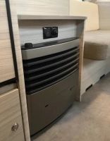                         Przyczepa Dethleffs C'JOY 480 QLK - zdjęcie 23
                        