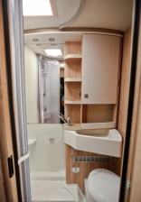                         Nowy kamper Euramobil Profila T 676 EB - zdjęcie 19
                        