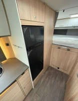                         Kamper Sunlight A70 - zdjęcie 15
                        