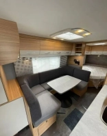                         Przyczepa Dethleffs Camper 560FMK - zdjęcie 10
                        