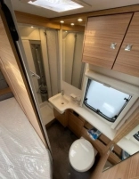                         Przyczepa Dethleffs Camper 560FMK - zdjęcie 18
                        