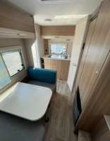                         Przyczepa Dethleffs C Joy 420QSH - zdjęcie 11
                        