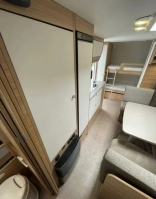                         Przyczepa Dethleffs Camper 560FMK - zdjęcie 20
                        