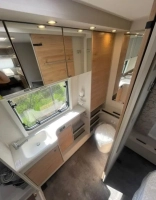                         Przyczepa Dethleffs Nomad 650RQT - zdjęcie 17
                        