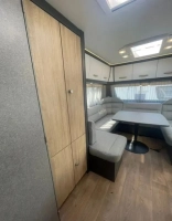                         Przyczepa Dethleffs Beduin Scandinavia 590RK - zdjęcie 9
                        