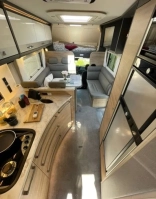                         Nowy kamper Dethleffs Globetrotter XXL A 9000-2 EB - zdjęcie 26
                        