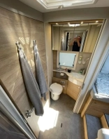                         Nowy kamper Dethleffs Globetrotter XXL A 9000-2 EB - zdjęcie 30
                        