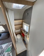                         Przyczepa Dethleffs Aero 470FSK - zdjęcie 3
                        